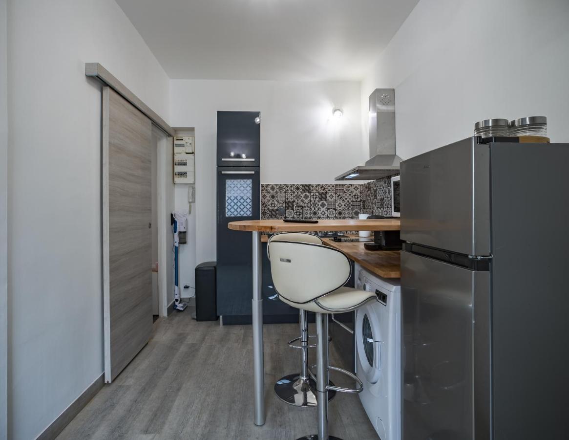 Apartament Studio Du Palais - Terrasse- Hypercentre Troyes Zewnętrze zdjęcie