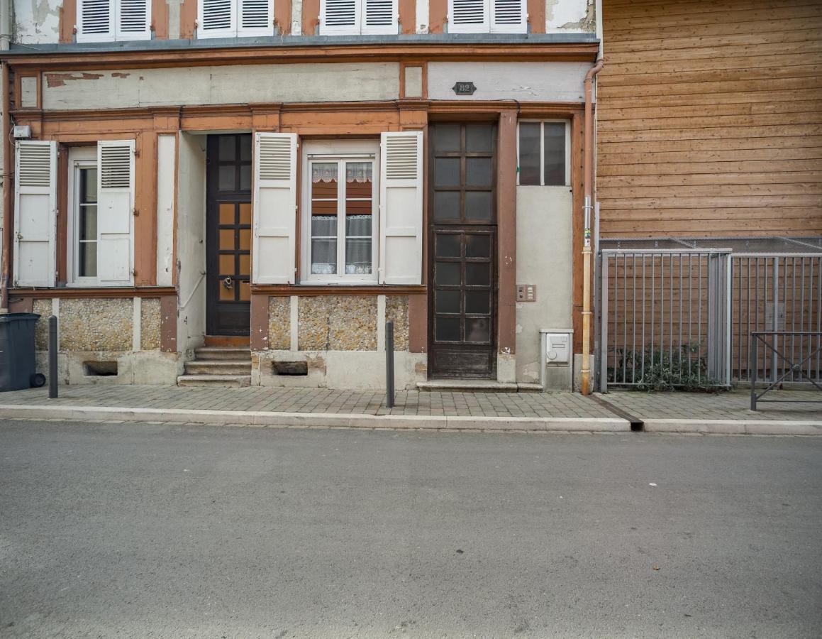 Apartament Studio Du Palais - Terrasse- Hypercentre Troyes Zewnętrze zdjęcie